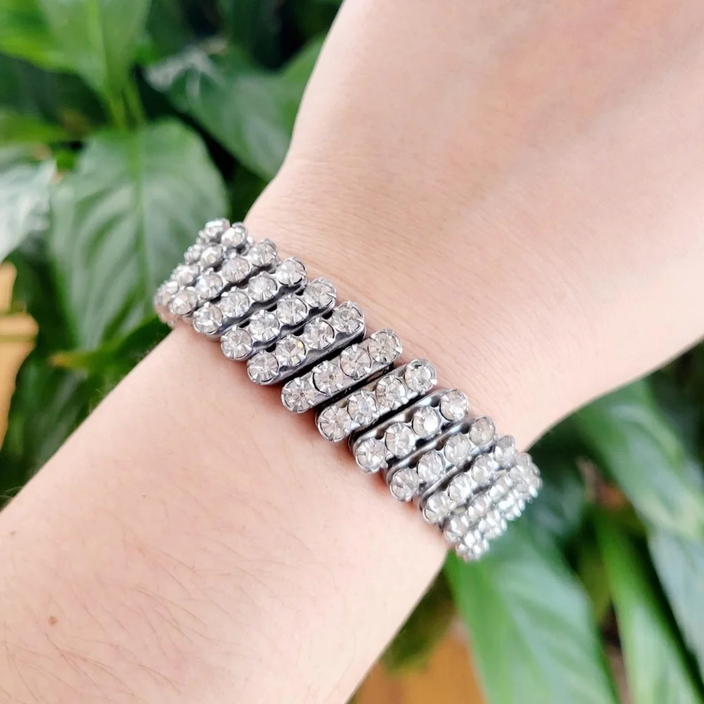 Vintage Rhinestone Chunky Stretch Bracelet